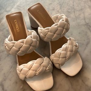 Express sandals, white